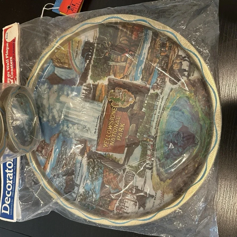 Vtg Yellowstone National Park Old Faithful Souvenir Tray &‎ 6 Coasters NOS